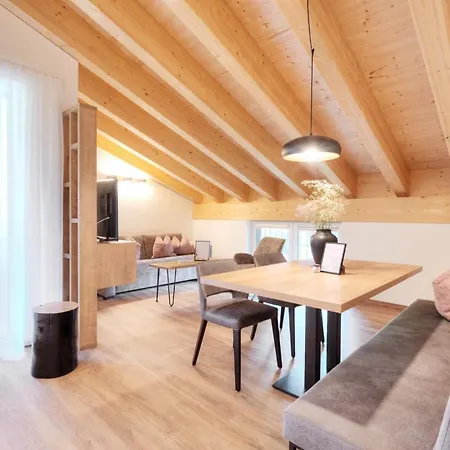 Alpenstolz Haus 4 - Stilvoll Urlauben In Den Bergen