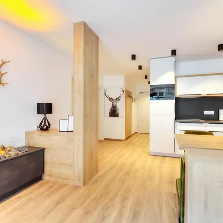 Alpenstolz Haus 4 - Stilvoll Urlauben In Den Bergen Apartamento Damüls