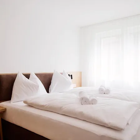 Alpenstolz Haus 4 - Stilvoll Urlauben In Den Bergen Apartamento *