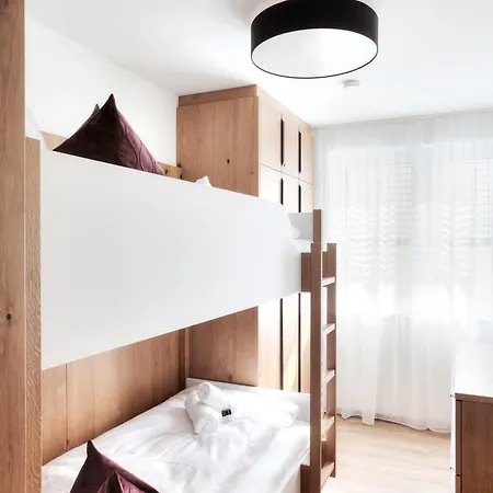 Alpenstolz Haus 4 - Stilvoll Urlauben In Den Bergen