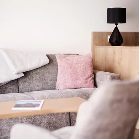 Alpenstolz Haus 4 - Stilvoll Urlauben In Den Bergen Apartamento *