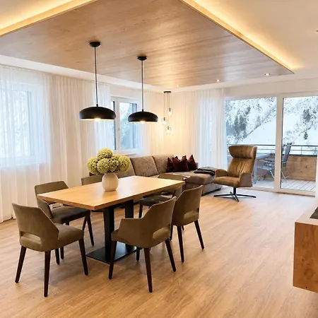 Alpenstolz Haus 4 - Stilvoll Urlauben In Den Bergen