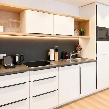 Alpenstolz Haus 4 - Stilvoll Urlauben In Den Bergen Apartment *