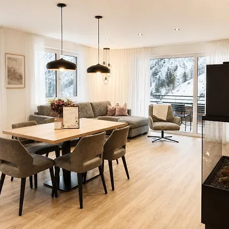 Apartment Alpenstolz Haus 4 - Stilvoll Urlauben In Den Bergen Damuels